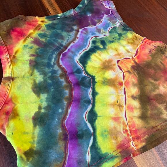Women's Tie Dyed Tank Crop - Ice Dye Handmade - Funky Rainbow (Fitted XLarge) - Picture 7 of 11